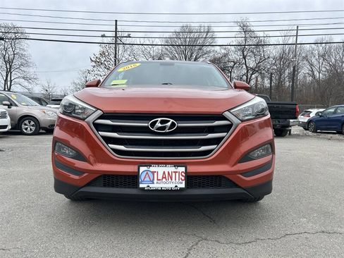 Used 2016 Hyundai Tucson SE w/ Option Group 02 image 2