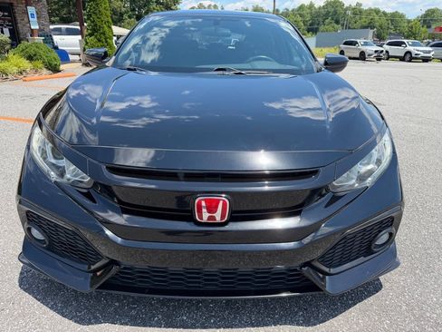 Used 2017 Honda Civic Sport image 4