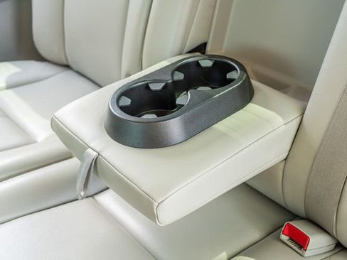 Used 2014 Chevrolet Silverado 2500 LT w/ Interior Plus Package AWD/4WD image 38