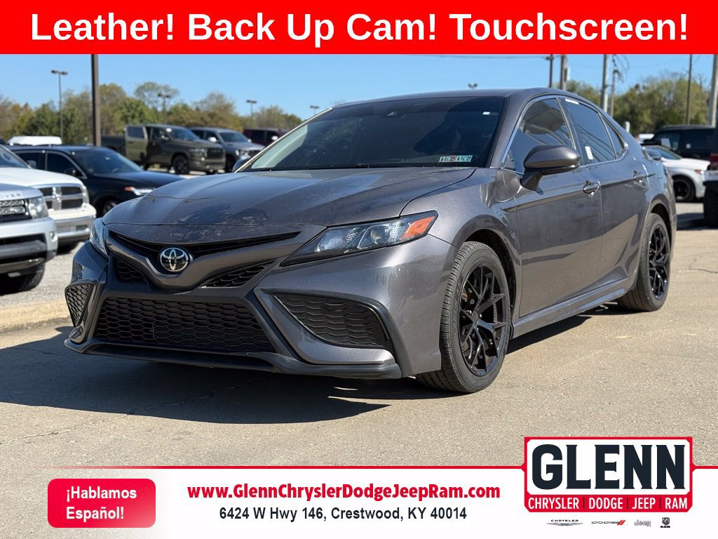 Used 2021 Toyota Camry SE FWD image 1