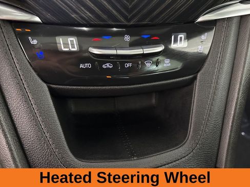 Used 2024 Cadillac XT6 Premium Luxury w/ LPO, Floor Liner Package AWD/4WD image 17