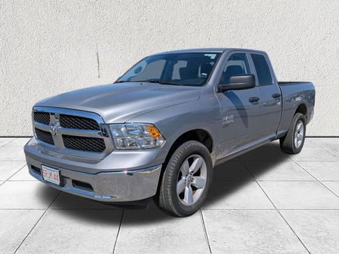 Used 2024 RAM 1500 Classic SLT image 7
