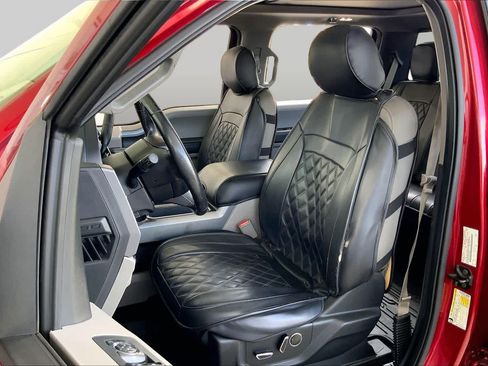 Used 2016 Ford F150 XLT w/ Equipment Group 302A Luxury RWD image 7
