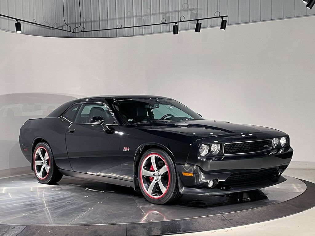 Used 2013 Dodge Challenger SRT8 w/ Harman Kardon Audio Group RWD image 86