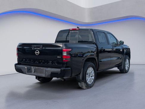 Used 2022 Nissan Frontier SV RWD image 5