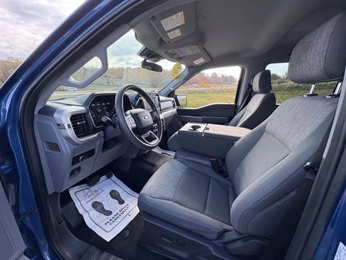 Used 2023 Ford F150 XLT image 39