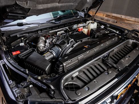 Used 2025 GMC Sierra 2500 AT4 w/ AT4 Premium Plus Package AWD/4WD image 41