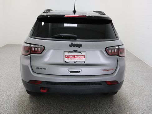 Used 2020 Jeep Compass Trailhawk AWD/4WD image 8