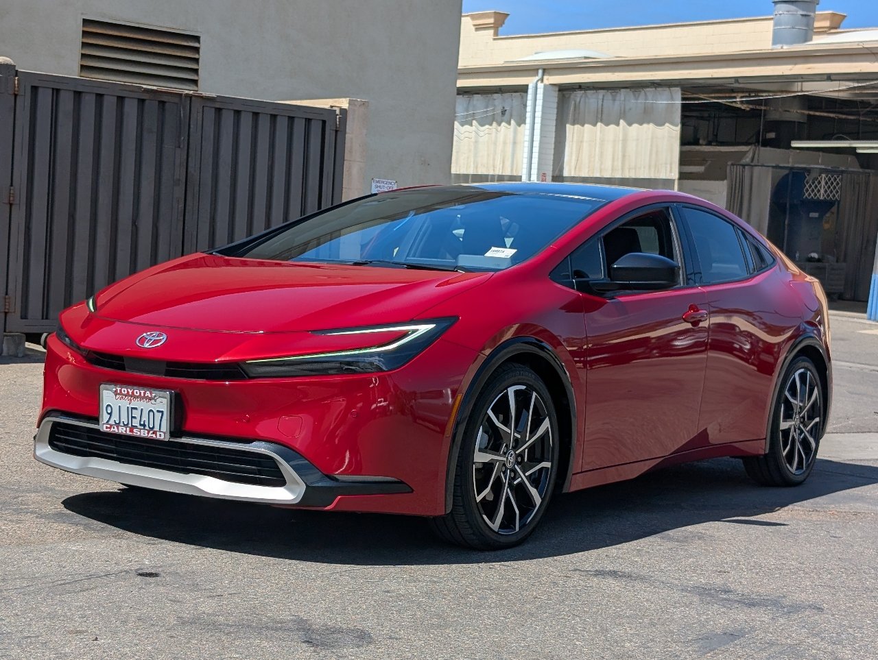 Used 2023 Toyota Prius Prime Premium FWD image 11