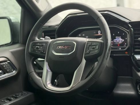 Used 2024 GMC Sierra 1500 SLT w/ SLT Premium Plus Package AWD/4WD image 15