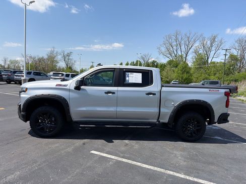 Used 2021 Chevrolet Silverado 1500 LT Trail Boss AWD/4WD image 3