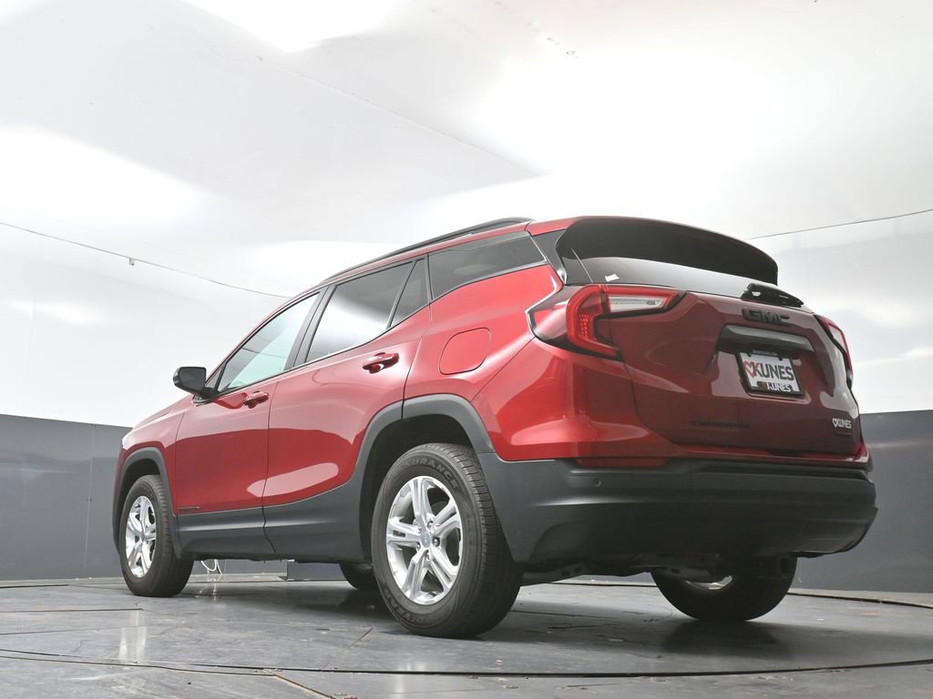 Used 2022 GMC Terrain SLE w/ Driver Convenience Package AWD/4WD image 57