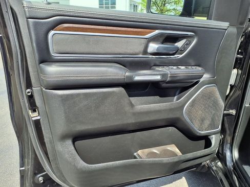 Used 2021 RAM 1500 Laramie AWD/4WD image 13