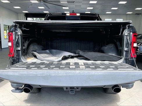 Used 2025 RAM 1500 Big Horn AWD/4WD image 7