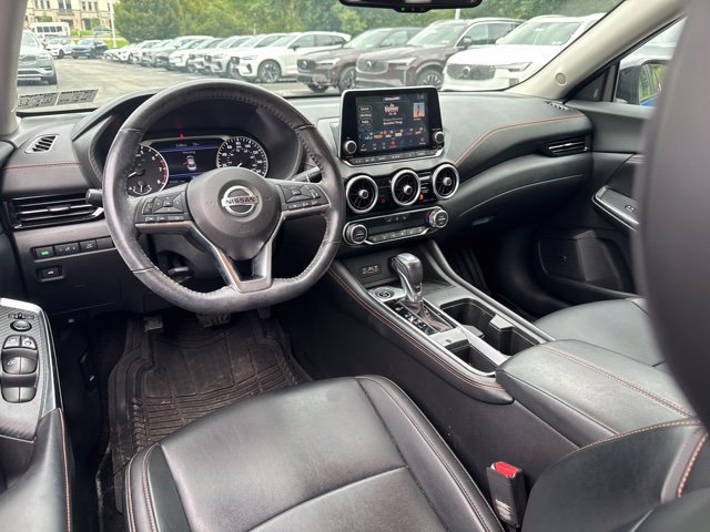 Used 2021 Nissan Sentra SR w/ SR Premium Package FWD image 13