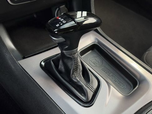 Used 2022 Dodge Charger SXT w/ Blacktop Package image 19