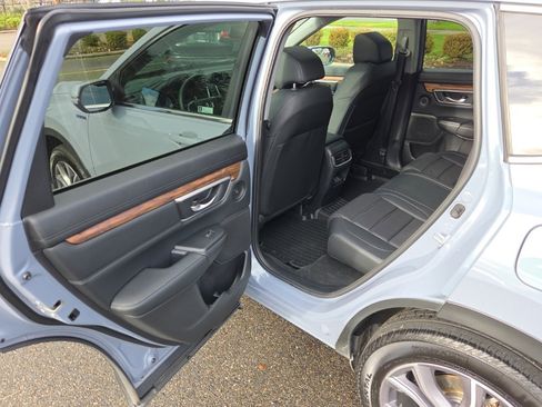 Used 2022 Honda CR-V Touring image 15