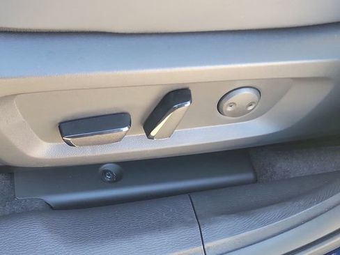 New 2026 Mitsubishi Outlander SE image 21