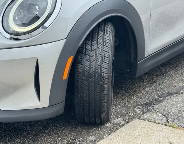 Certified 2023 MINI Cooper S FWD image 13