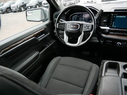 Used 2023 GMC Sierra 1500 SLE image 13