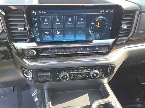 Used 2023 Chevrolet Silverado 1500 LT Trail Boss w/ LT Trail Boss Premium Package image 31