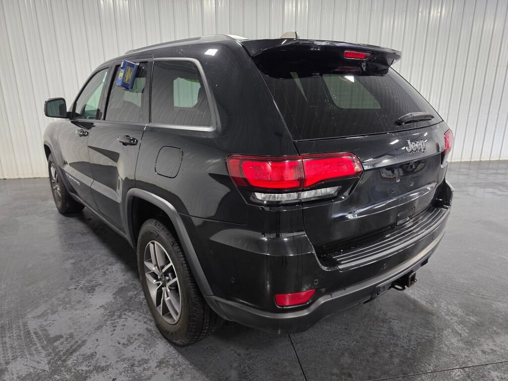 Used 2021 Jeep Grand Cherokee Limited w/ Trailer Tow Group IV AWD/4WD image 3