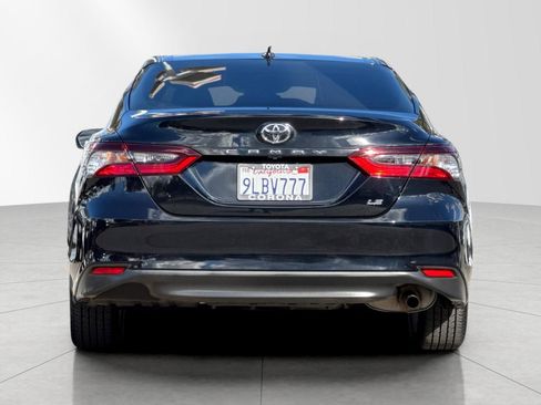 Used 2024 Toyota Camry LE image 5