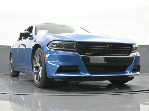 Used 2023 Dodge Charger SXT w/ Blacktop Package image 61