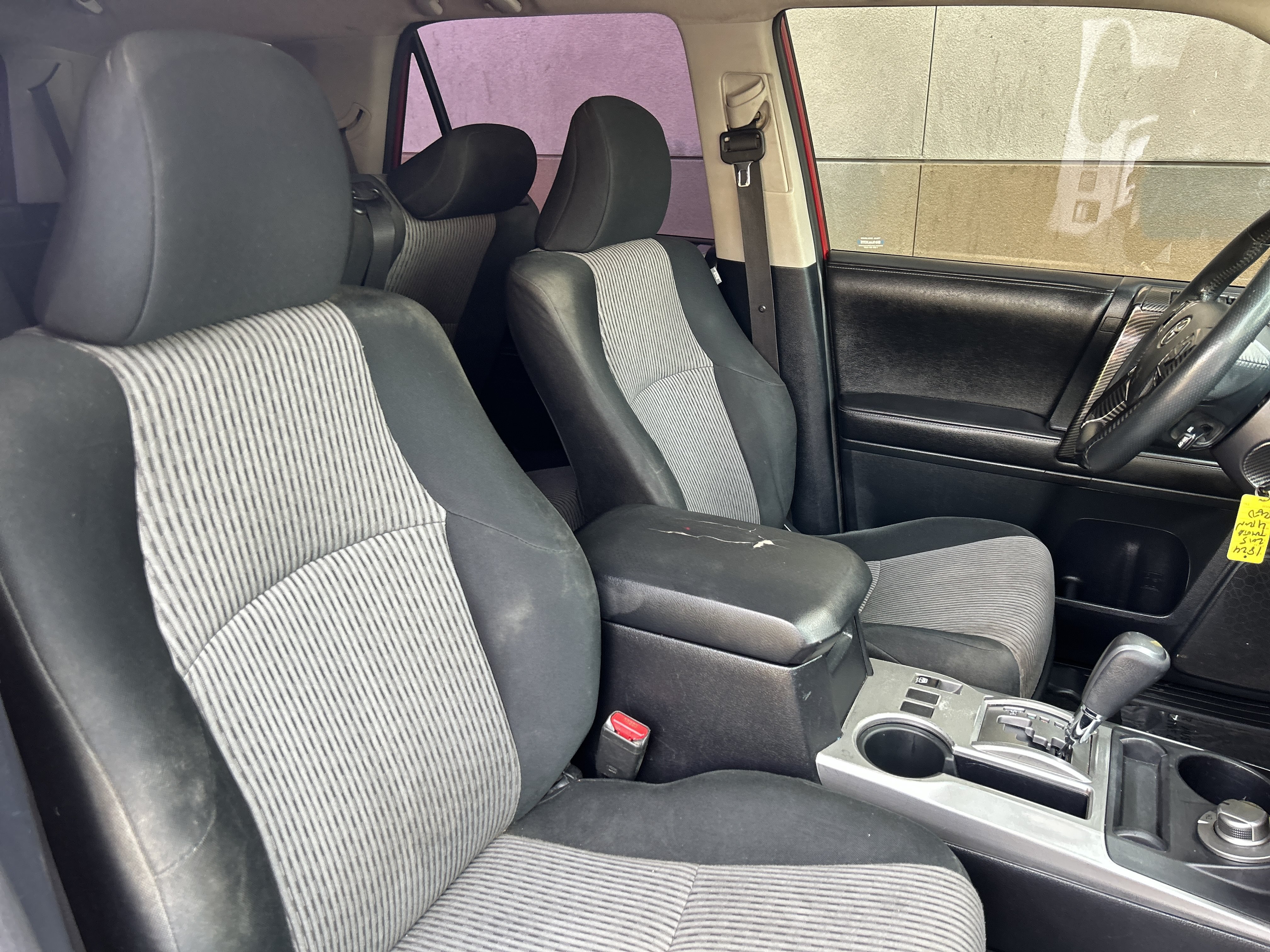 Used 2015 Toyota 4Runner SR5 AWD/4WD image 10