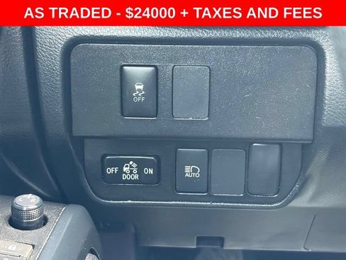 Used 2021 Toyota Tacoma SR AWD/4WD image 19