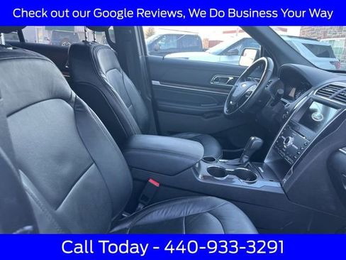 Certified 2018 Ford Explorer Limited image 13