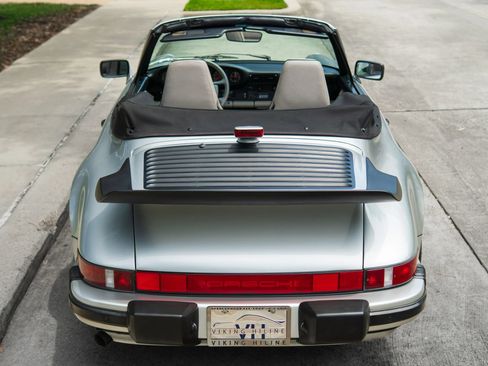 Used 1989 Porsche 911 Carrera RWD image 13