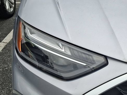 Used 2023 Audi Q5 2.0T Premium w/ Convenience Package AWD/4WD image 4
