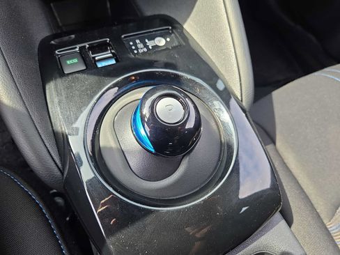 Used 2024 Nissan Leaf SV Plus FWD image 15