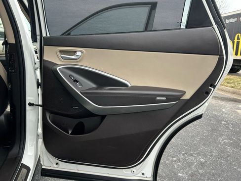 Used 2017 Hyundai Santa Fe Limited image 61