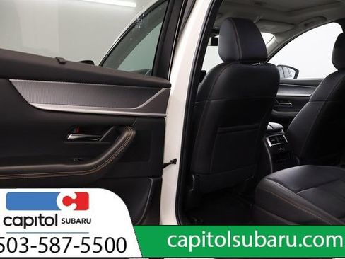 Used 2024 MAZDA CX-90 Plug-In Hybrid w/ Preferred AWD/4WD image 30