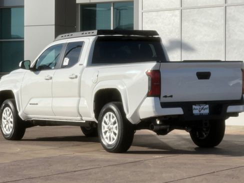 New 2025 Toyota Tacoma SR5 image 38