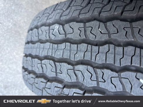 Certified 2024 Chevrolet Colorado Trail Boss w/ Advanced Trailering Package image 28