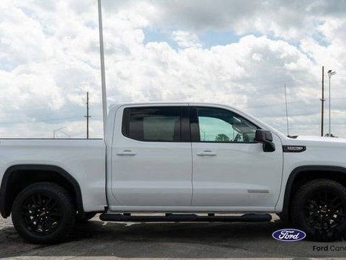 Used 2025 GMC Sierra 1500 Elevation AWD/4WD image 5