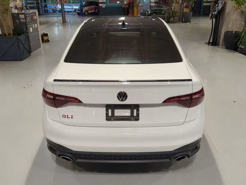 Used 2024 Volkswagen Jetta GLI Autobahn w/ GLI Black Package FWD image 9