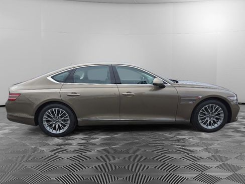 Used 2023 Genesis G80 2.5T image 8