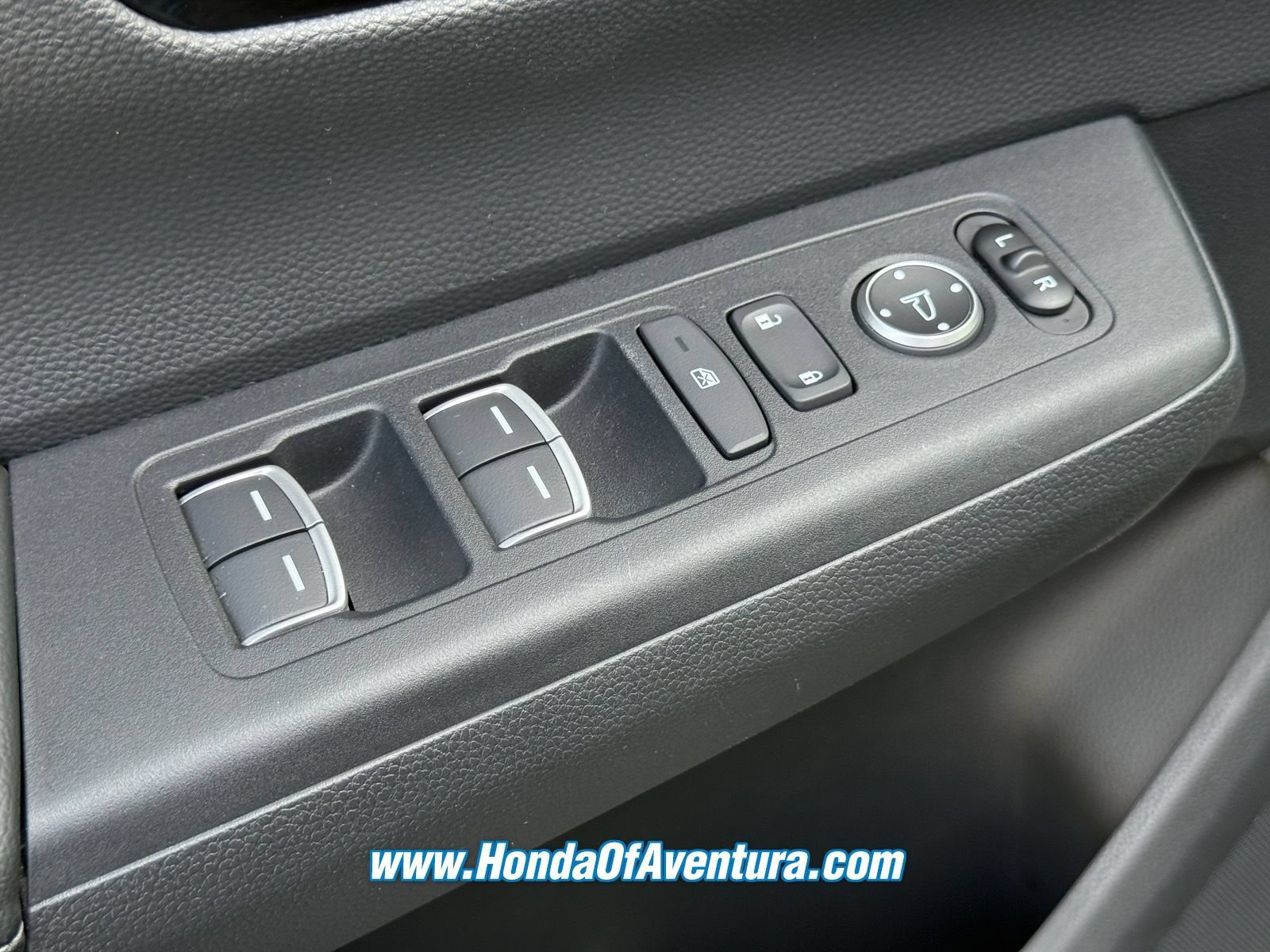 Used 2023 Honda CR-V EX-L image 24