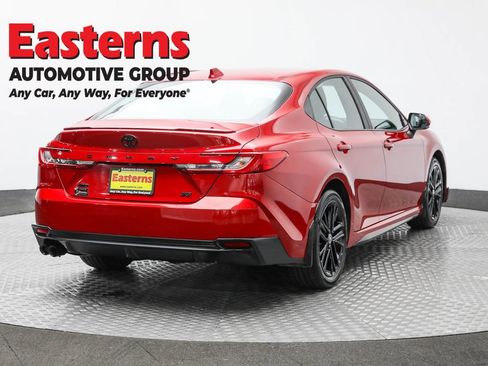 Used 2025 Toyota Camry SE w/ Convenience Package AWD/4WD image 5