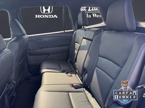 Used 2023 Honda Passport EX-L image 12
