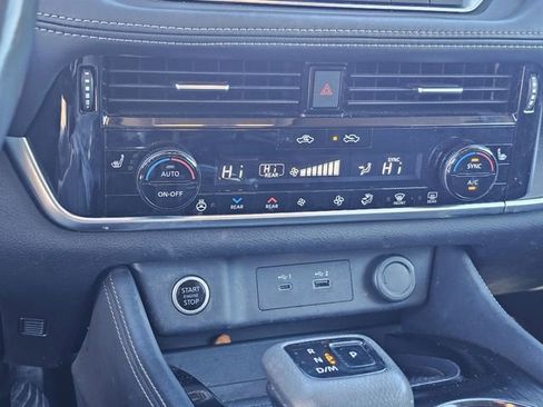 Used 2021 Nissan Rogue SL image 20