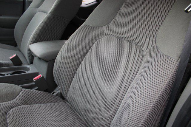 Used 2015 Nissan Frontier SV RWD image 21