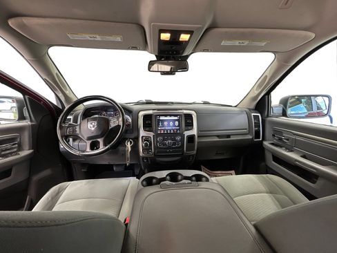 Used 2019 RAM 1500 Classic SLT w/ SLT Plus D←cor Group AWD/4WD image 20
