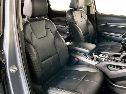 Used 2022 Kia Telluride SX image 7