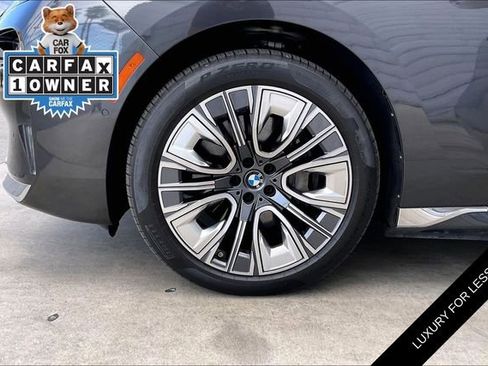 Used 2023 BMW i7 xDrive60 AWD/4WD image 8