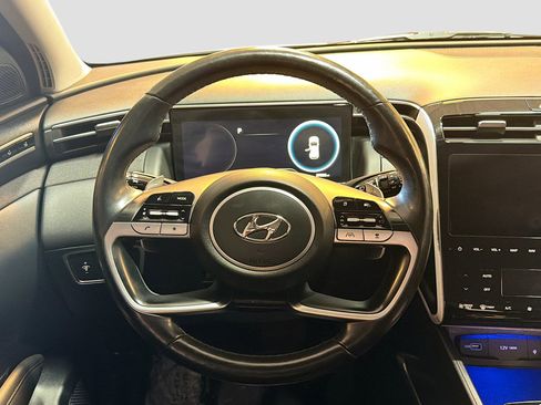 Used 2022 Hyundai Tucson Limited image 18